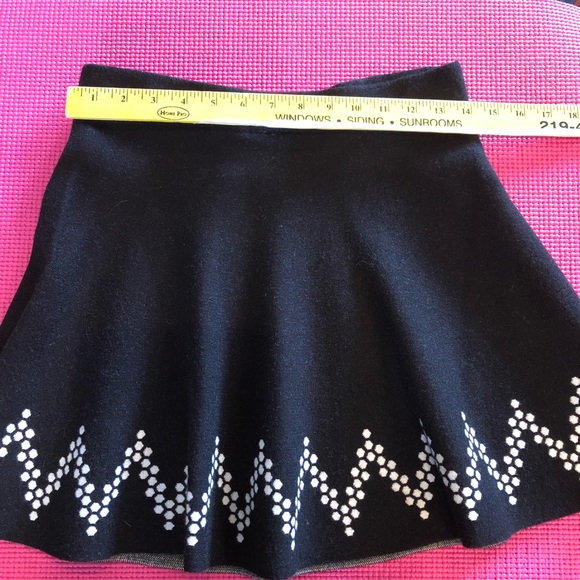 CANDIE’S flared skater style skirt, black with bottom hem white design (Small) - Picture 5 of 11